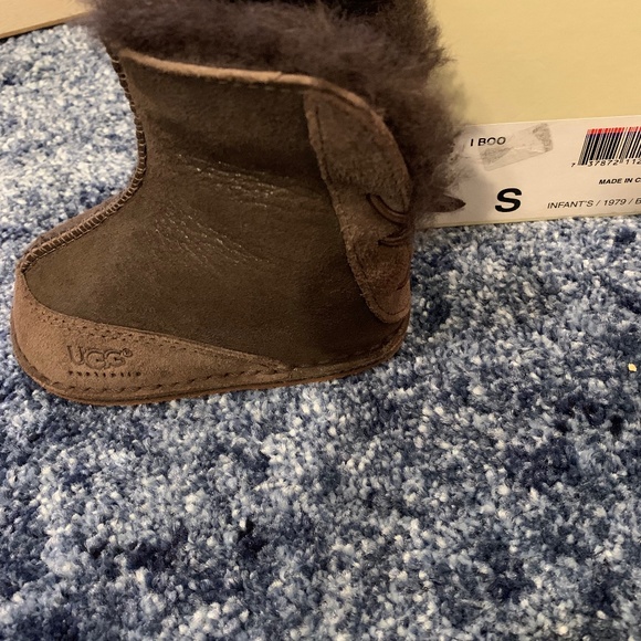 Infant Ugg boots - Picture 1 of 1